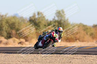 media/Dec-07-2024-CVMA (Sat) [[21c5f1ef85]]/Race 11-Amateur Supersport Open/